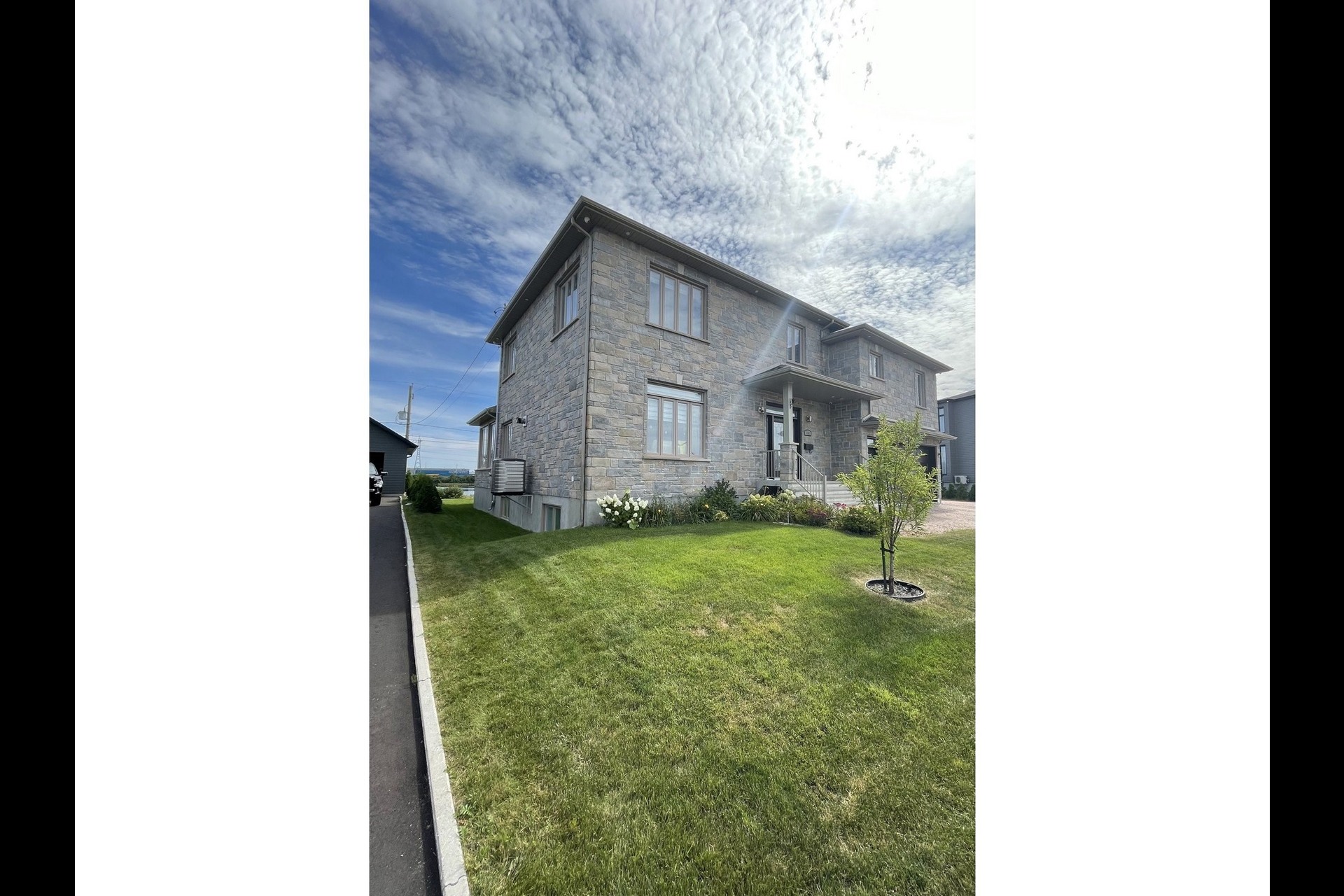image 37 - House For sale Chicoutimi Saguenay  - 20 rooms