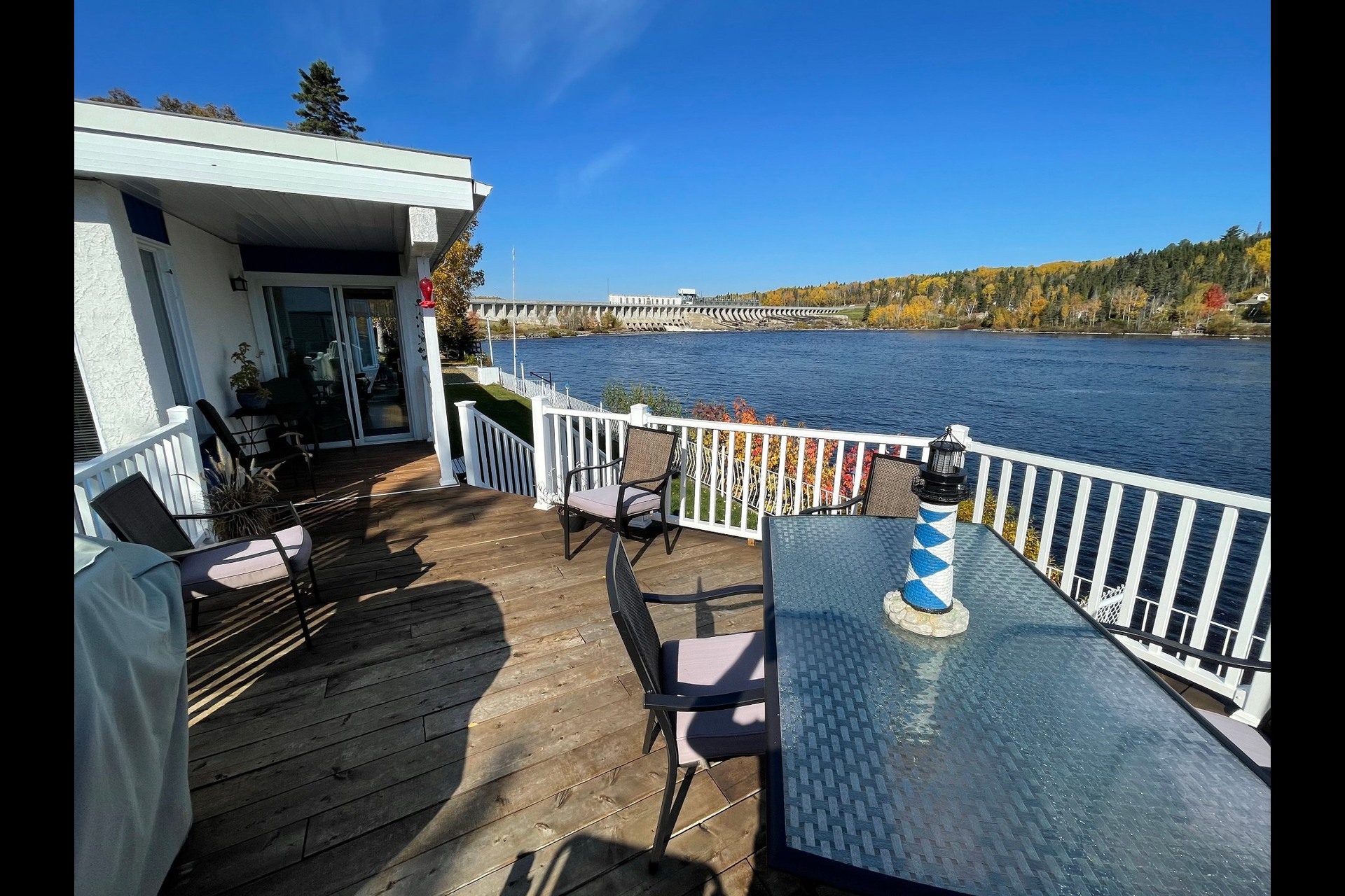 image 18 - House For sale Laterrière Saguenay  - 11 rooms