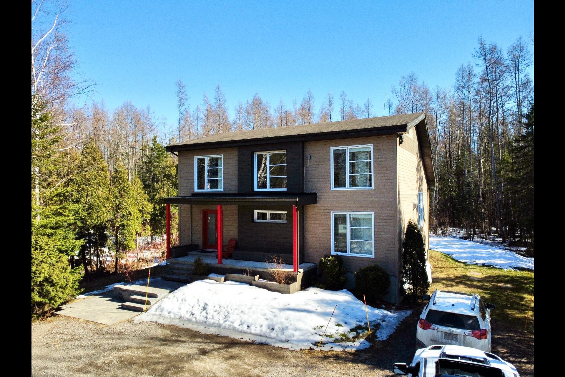 image 0 - House For sale Chicoutimi Saguenay  - 9 rooms