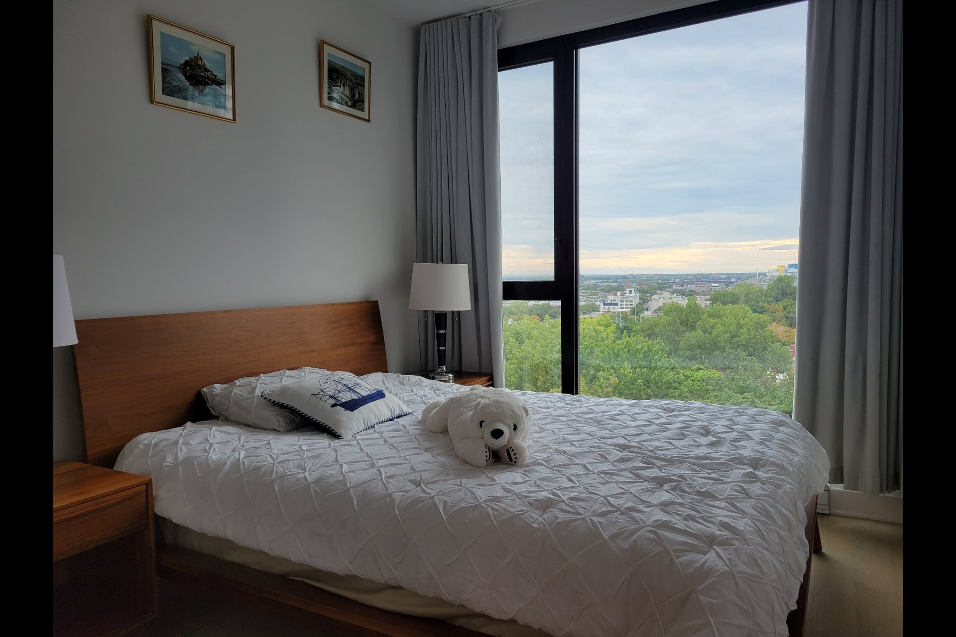 image 9 - Apartment For sale Ville-Marie Montréal  - 5 rooms