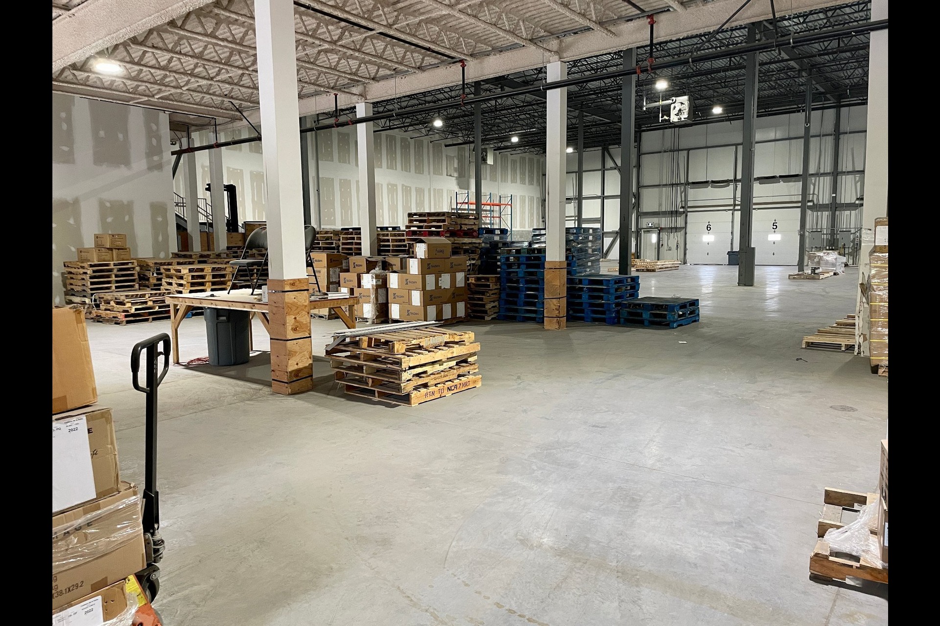image 6 - Warehouse For rent Chomedey Laval 