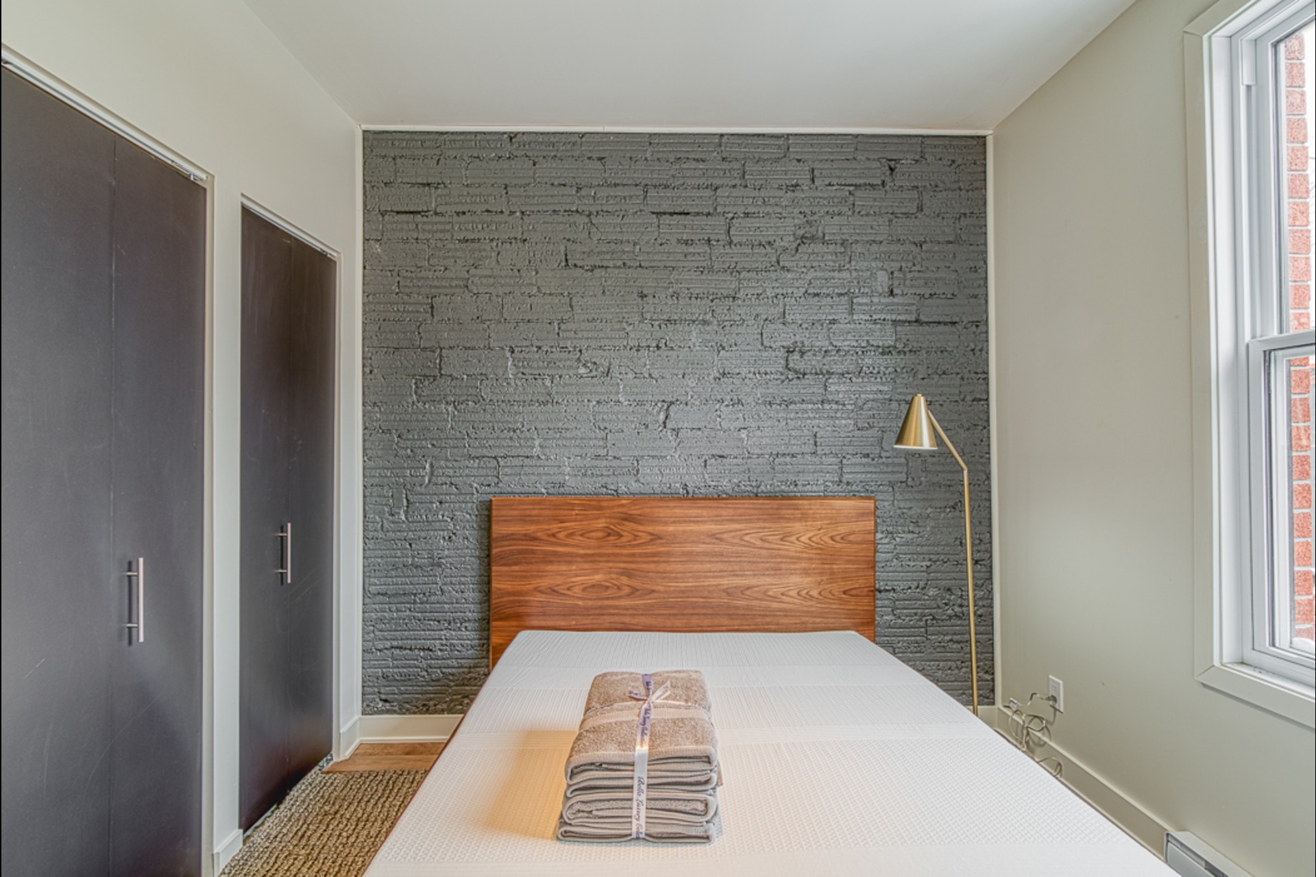 image 1 - Furnished Appartement For rent Montréal - 3 rooms