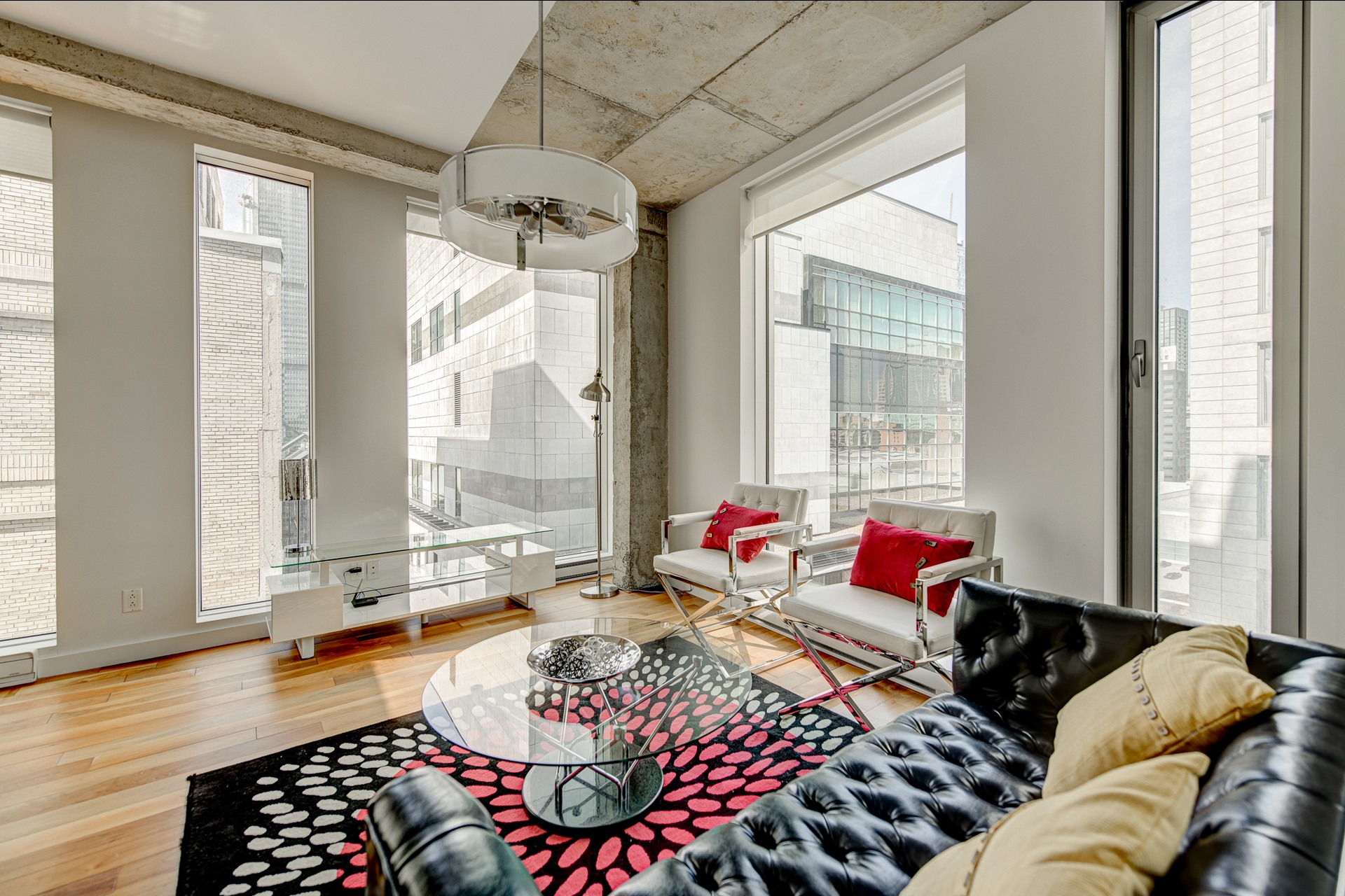 image 3 - Condo For rent Montréal - 4 rooms