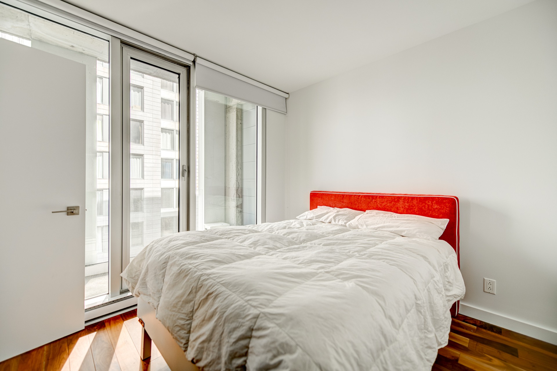 image 15 - Condo For rent Montréal - 4 rooms