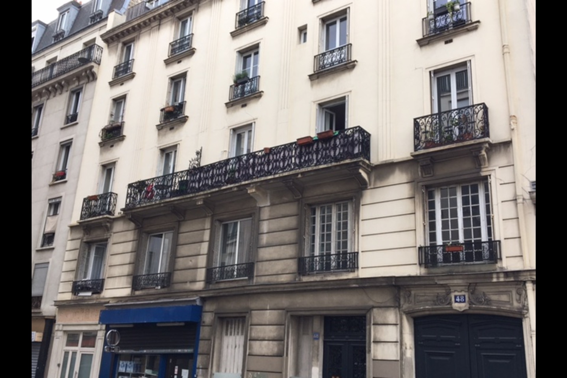 image 1 - Appartement À louer Paris - 2 pièces