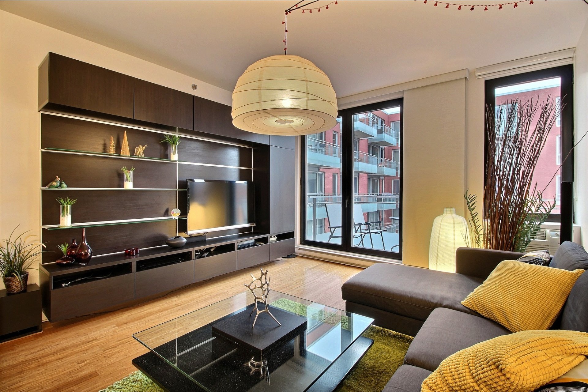 image 2 - Apartment For rent Le Sud-Ouest Montréal  - 6 rooms
