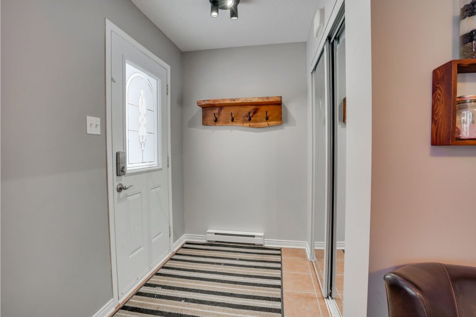 image 1 - House For sale Masson-Angers Gatineau  - 13 rooms