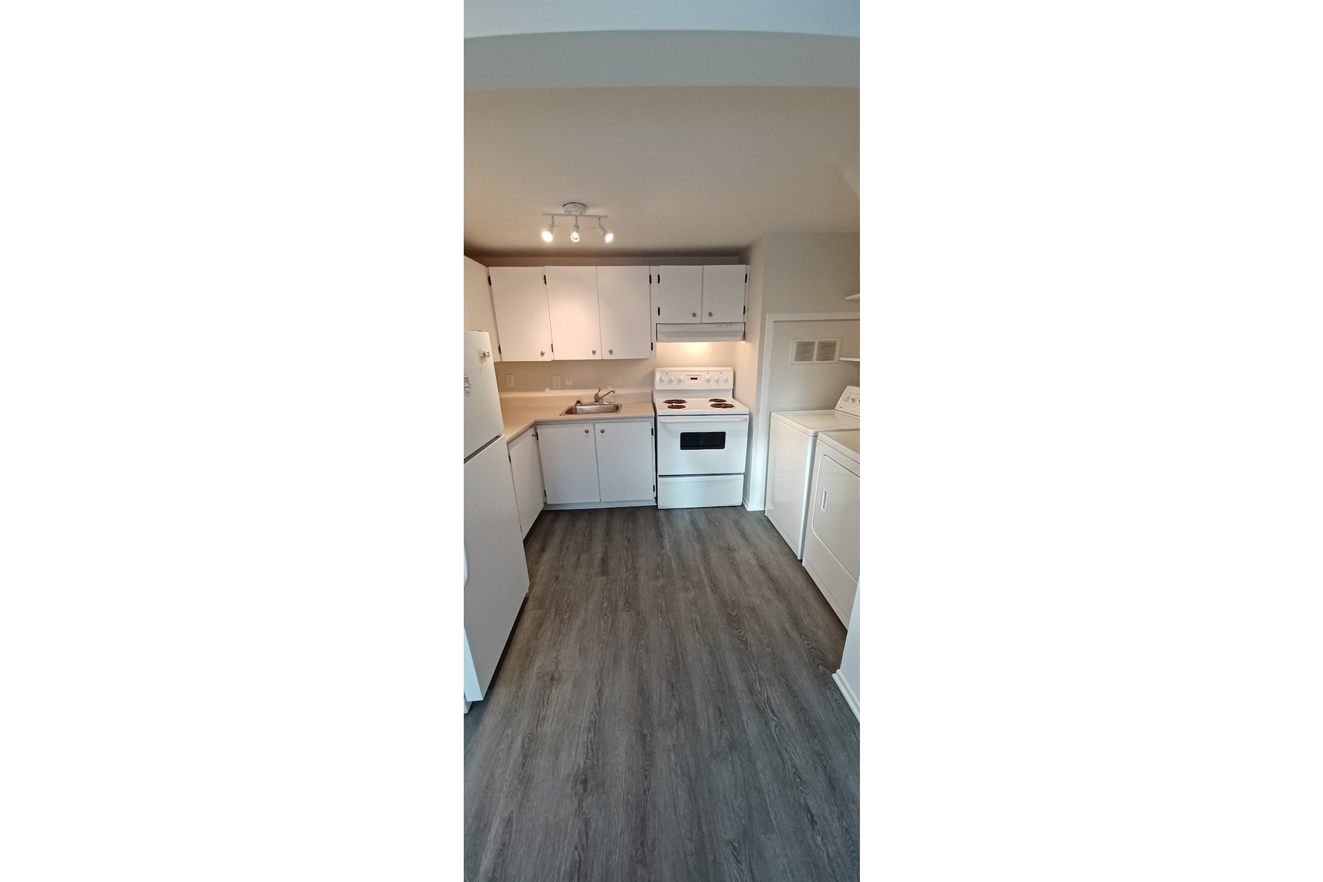 image 2 - Duplex For sale Hull Gatineau  - 5 rooms