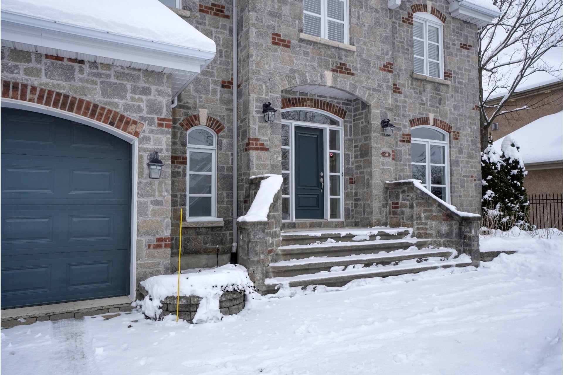 image 1 - House For sale Blainville - 8 rooms
