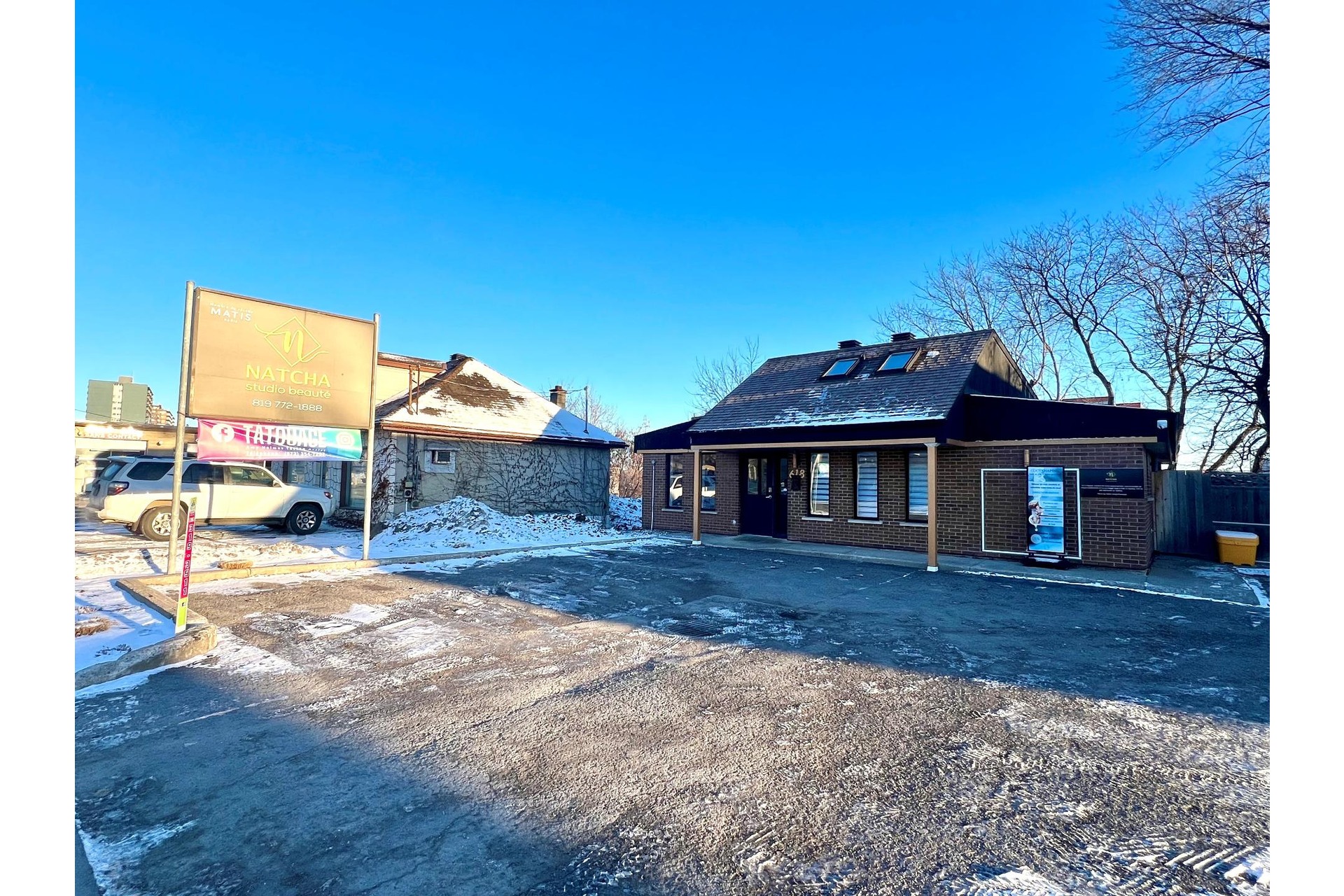 image 1 - Commercial building For sale Hull Gatineau 