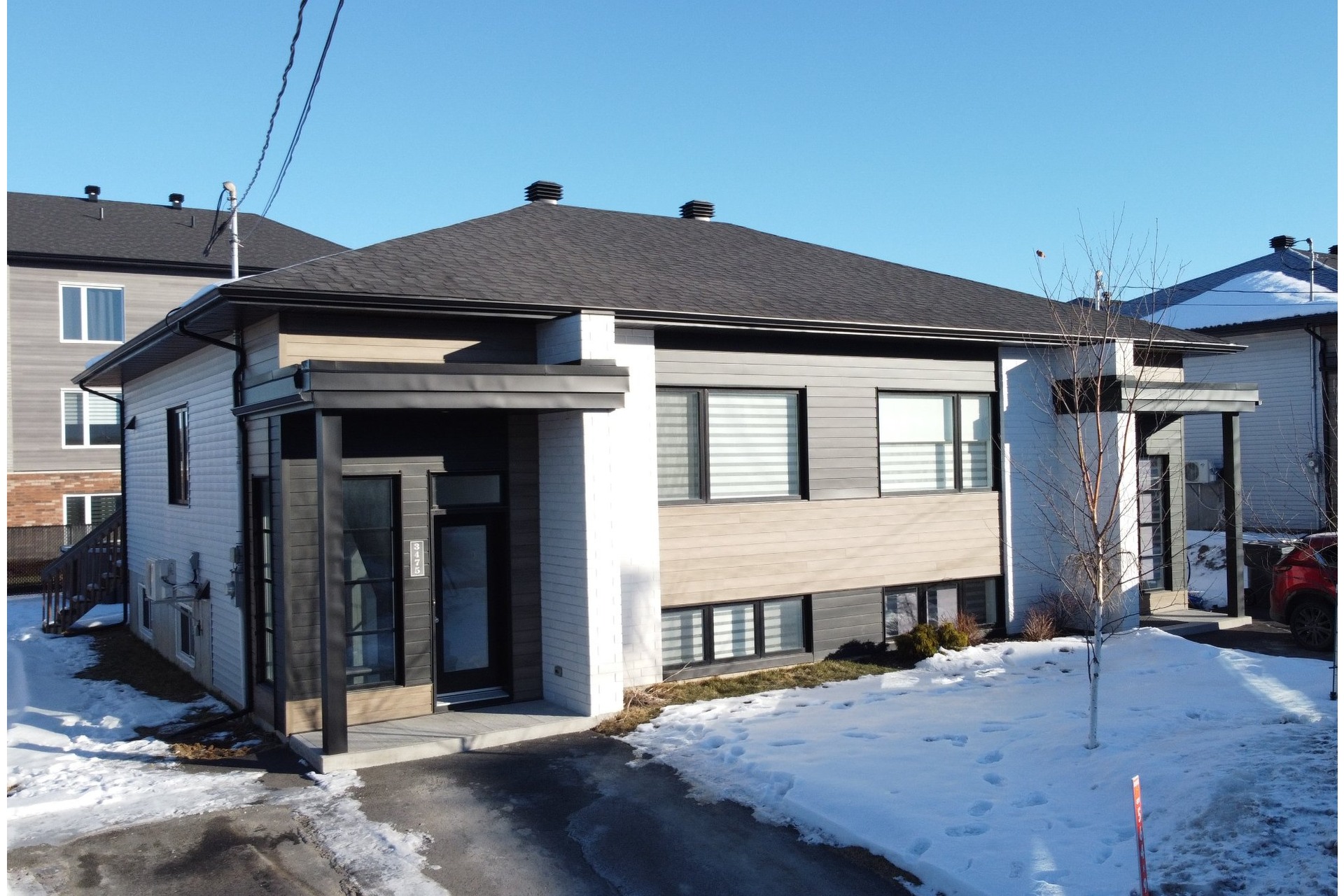 image 0 - House For sale Les Nations Sherbrooke  - 10 rooms