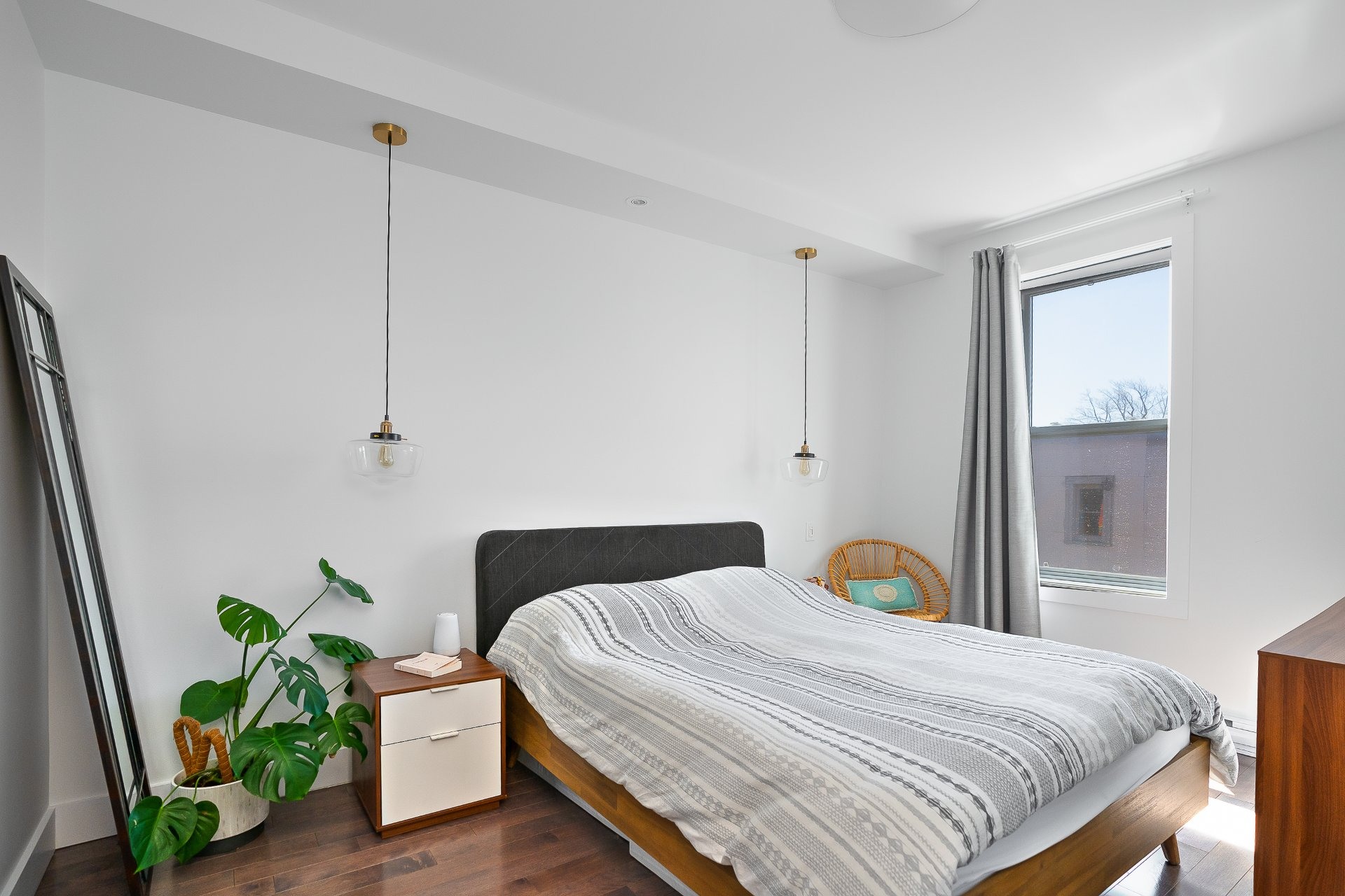 image 4 - Apartment For sale Villeray/Saint-Michel/Parc-Extension Montréal  - 7 rooms