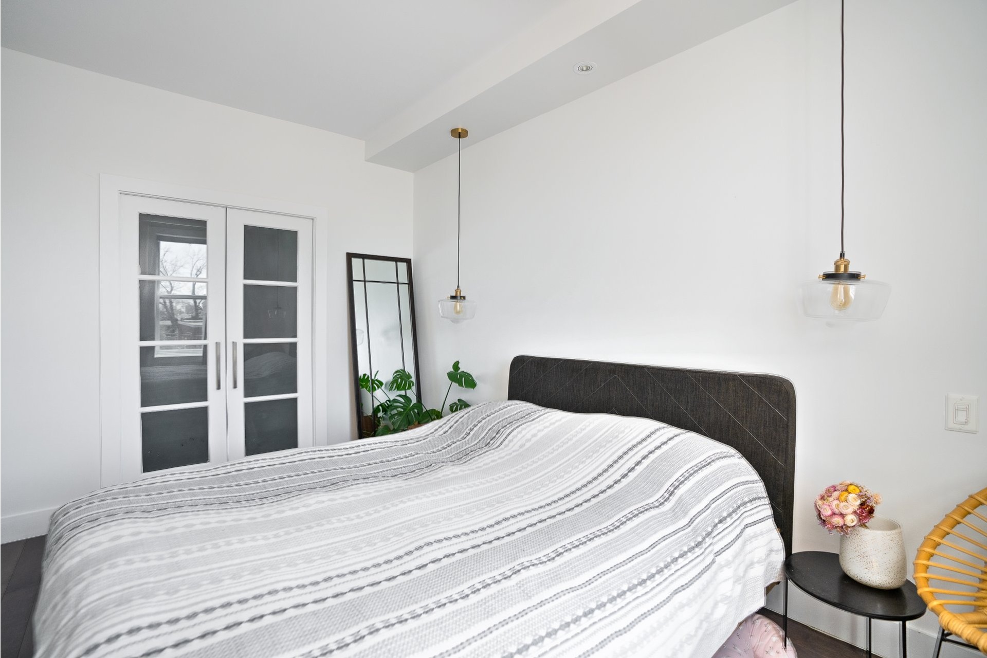 image 3 - Apartment For sale Villeray/Saint-Michel/Parc-Extension Montréal  - 7 rooms