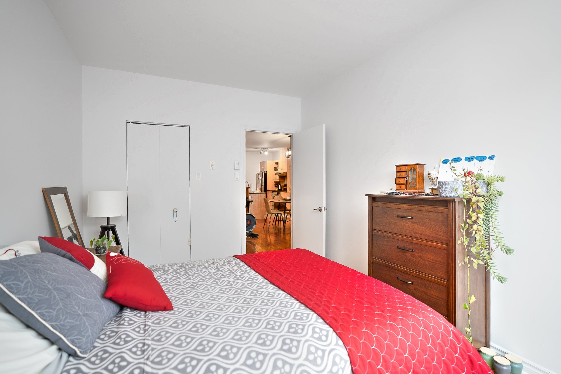 image 3 - Apartment For sale Villeray/Saint-Michel/Parc-Extension Montréal  - 5 rooms