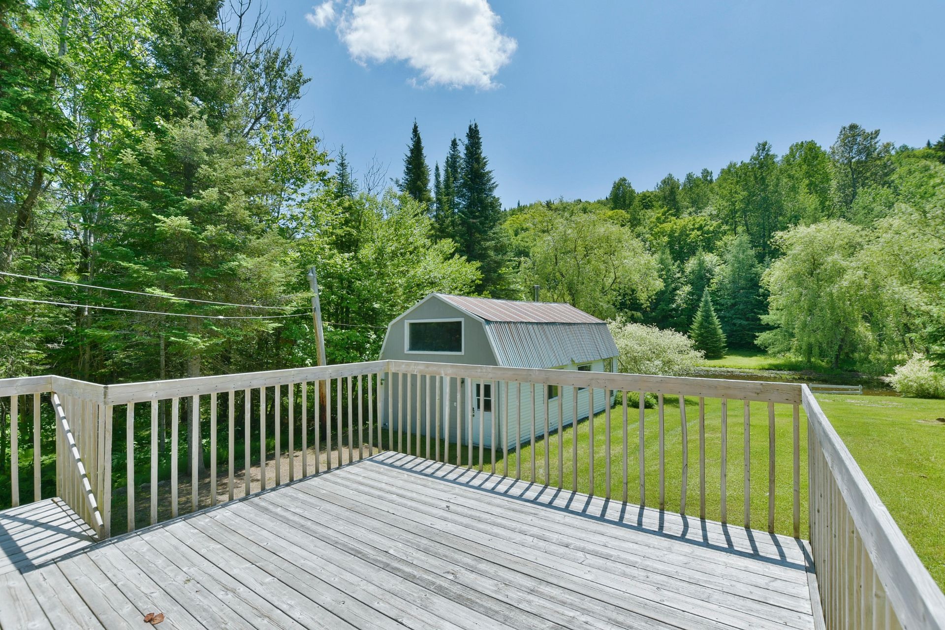 image 2 - House For sale Saint-Adolphe-d'Howard - 10 rooms