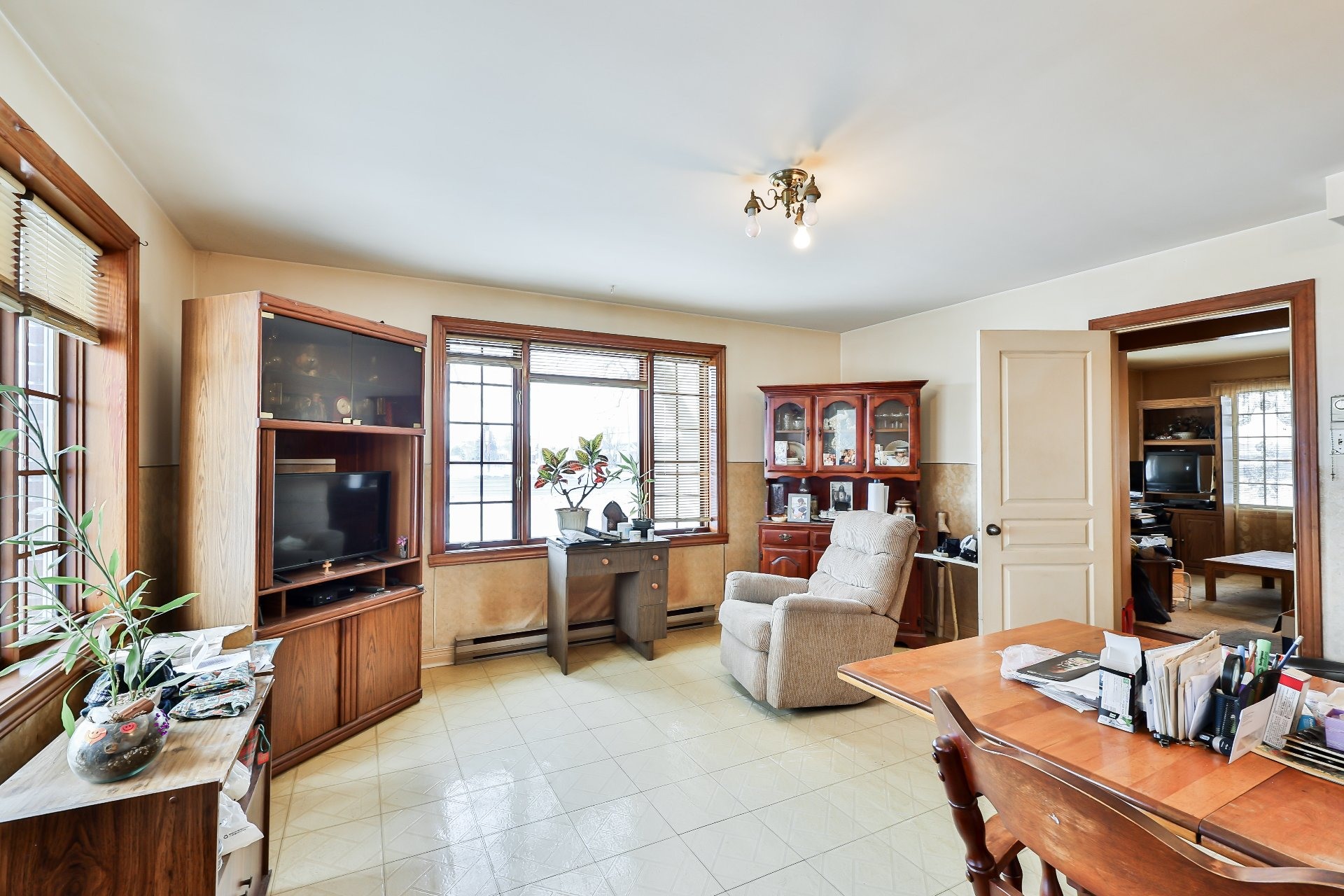 image 12 - House For sale Sainte-Catherine - 7 rooms