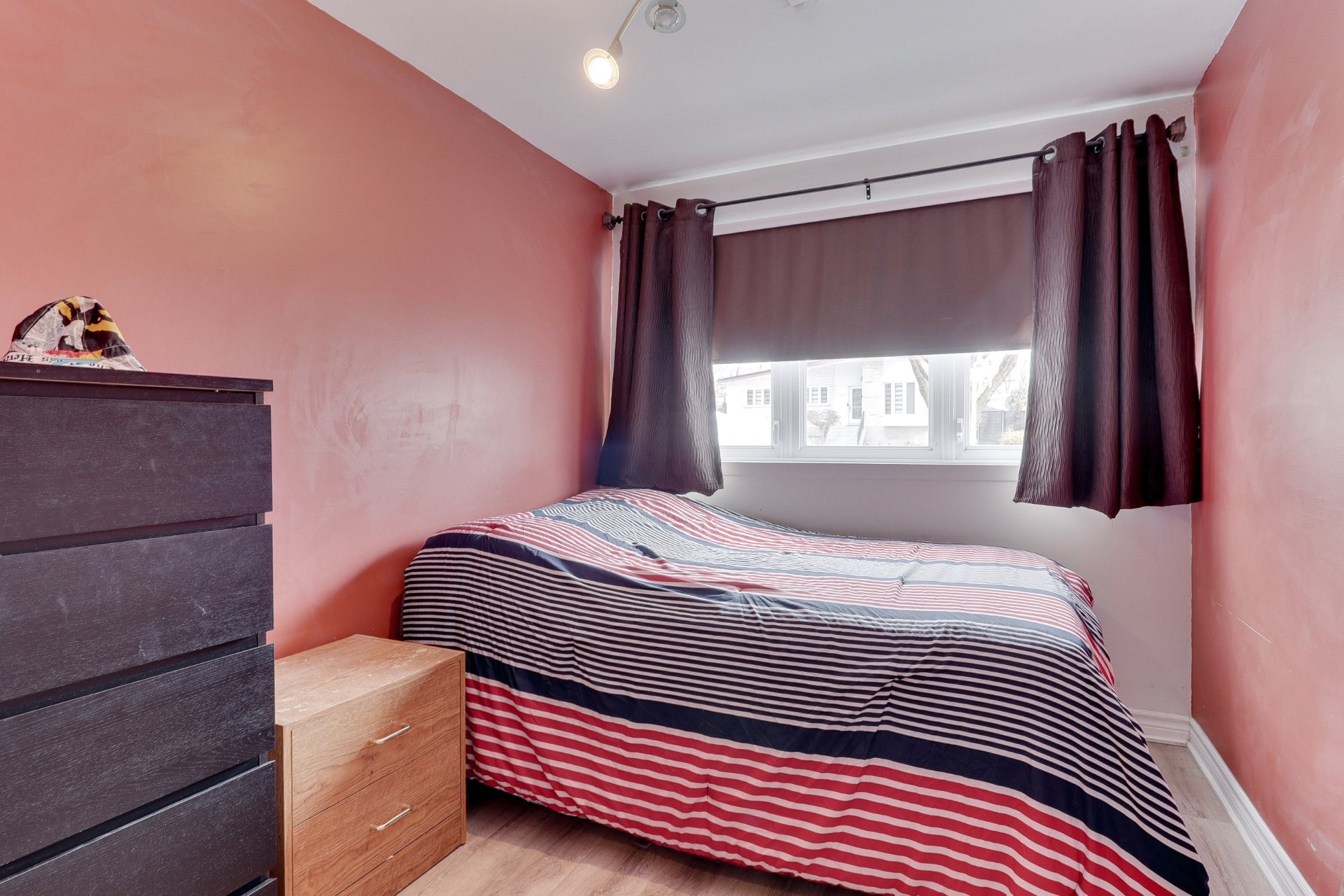 image 18 - House For sale Duvernay Laval  - 10 rooms