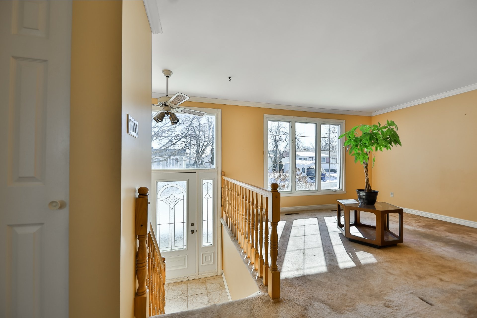 image 2 - House For sale Fabreville Laval  - 9 rooms