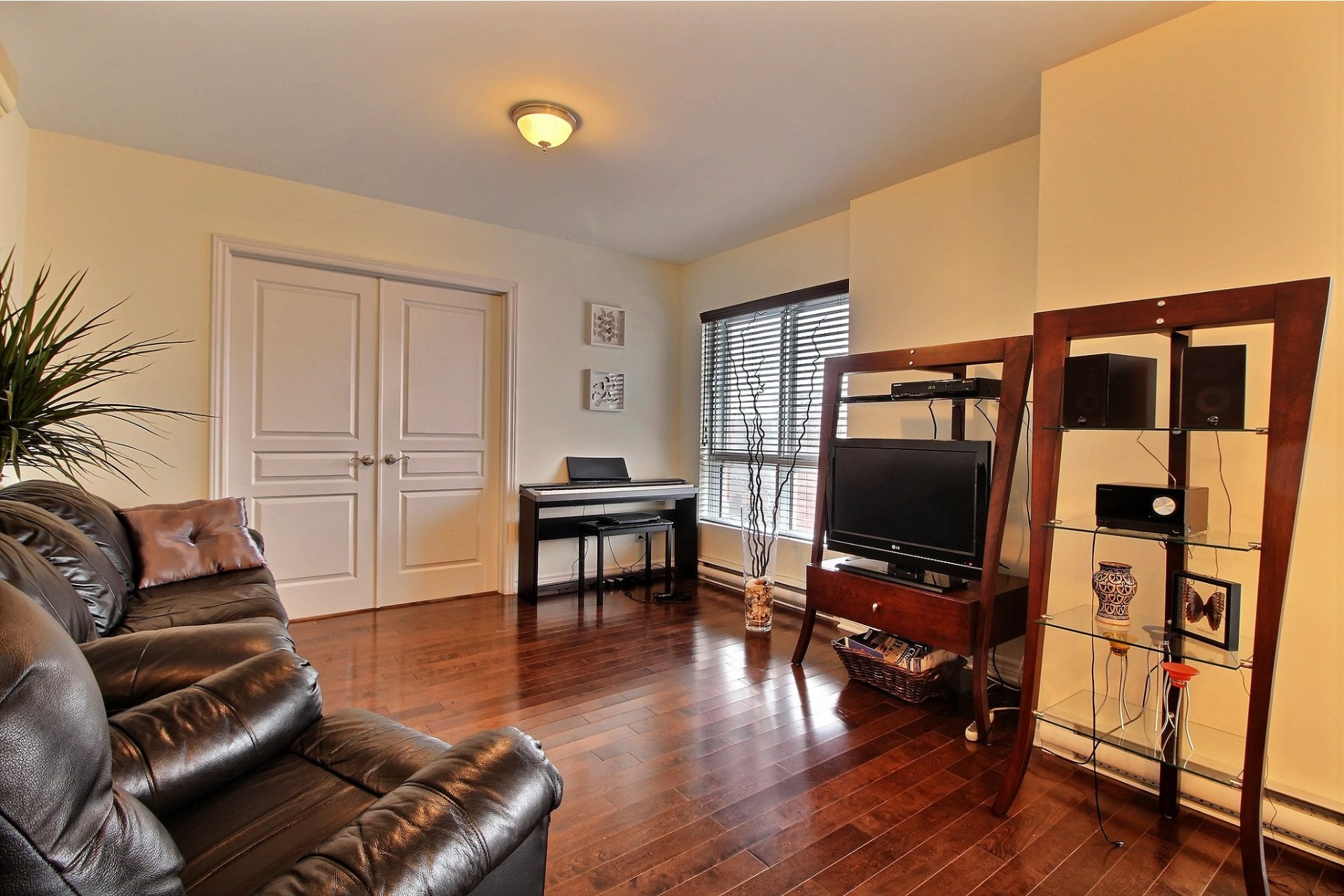 image 4 - Apartment For sale Mercier/Hochelaga-Maisonneuve Montréal  - 6 rooms