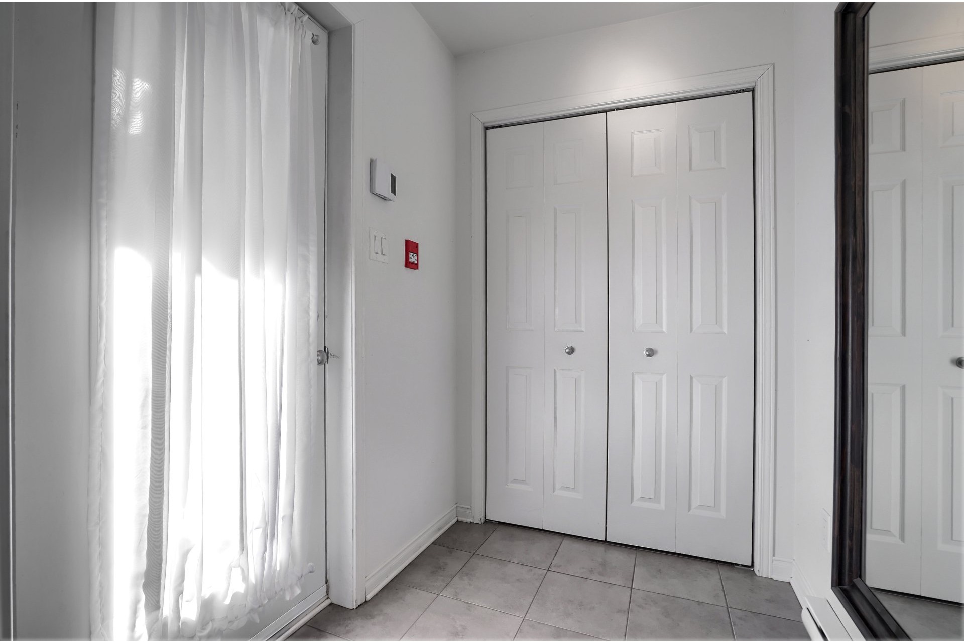 image 1 - Apartment For sale Brossard - 7 rooms