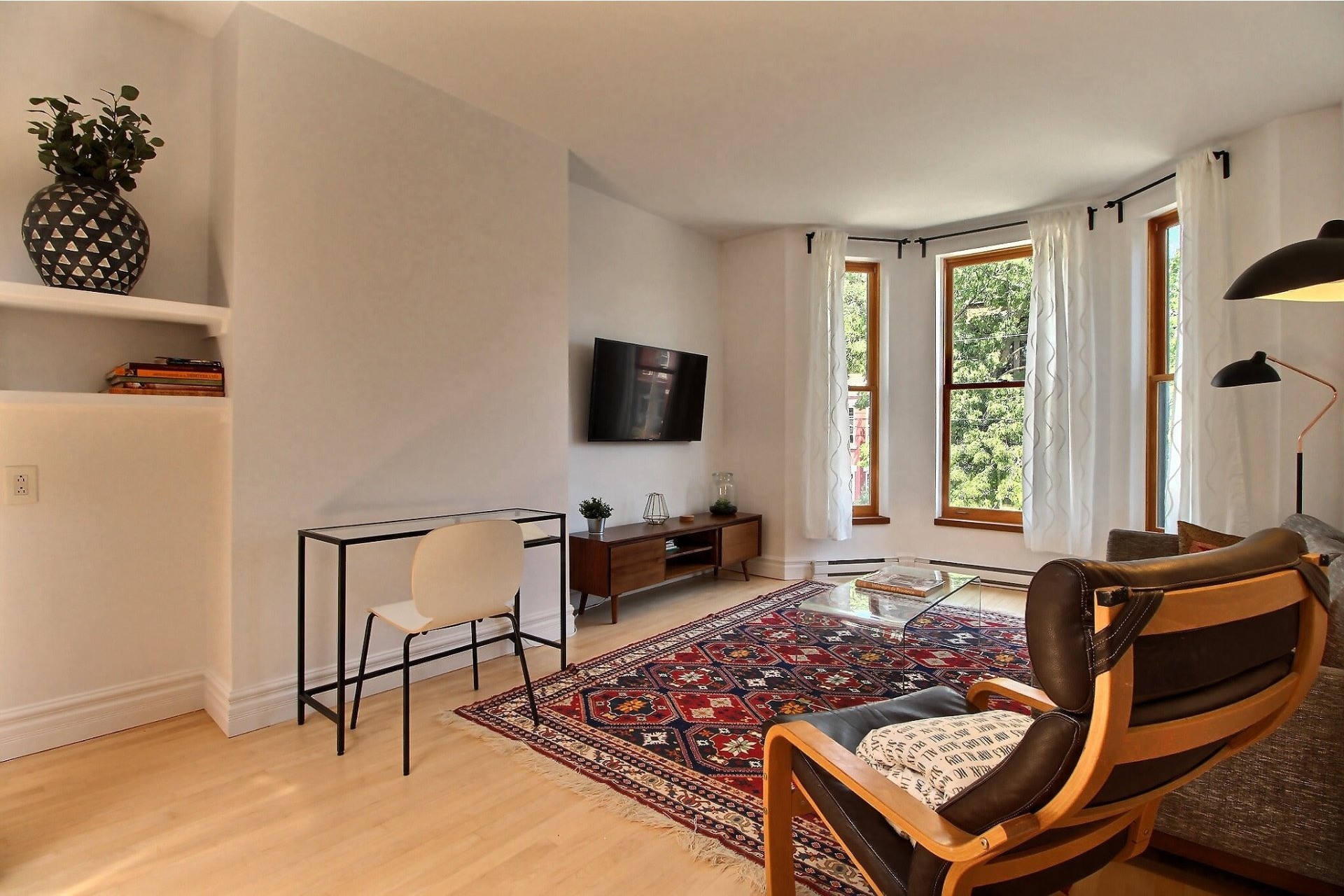 image 2 - Apartment For rent Le Plateau-Mont-Royal Montréal  - 5 rooms
