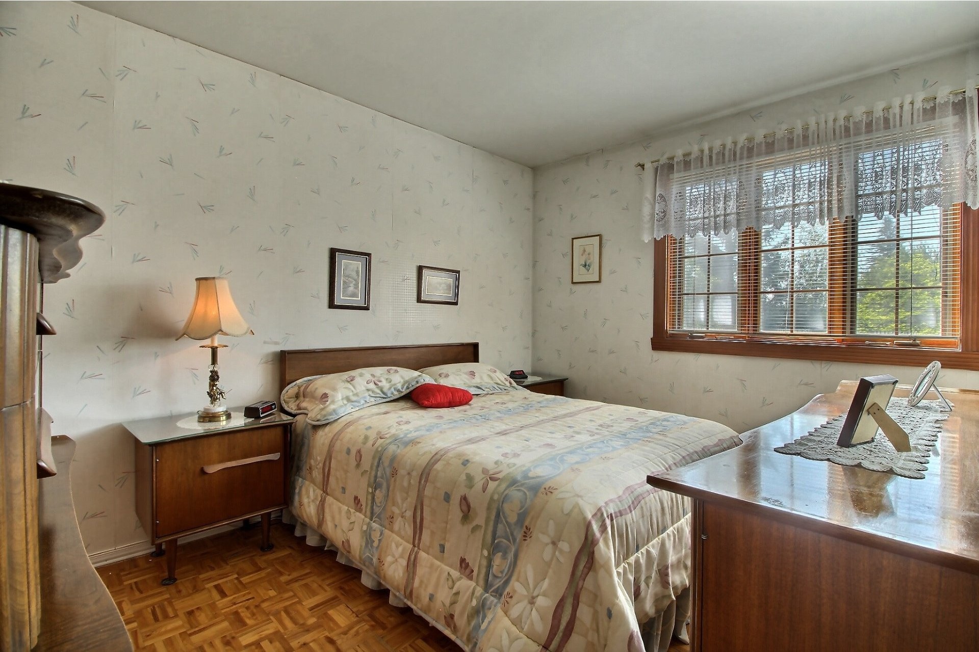 image 12 - House For sale Chomedey Laval  - 7 rooms