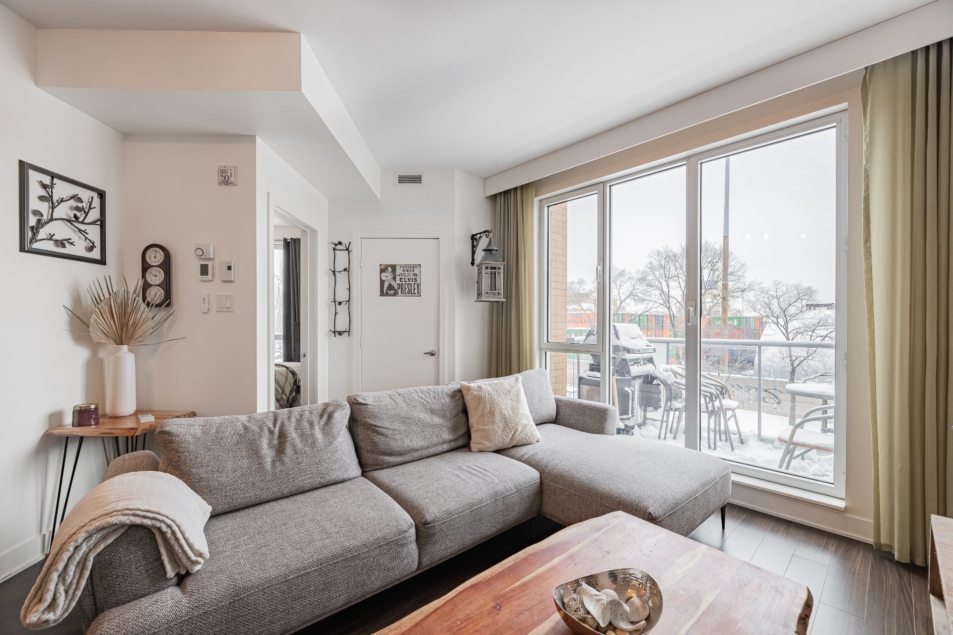 image 1 - Apartment For sale Mercier/Hochelaga-Maisonneuve Montréal  - 5 rooms