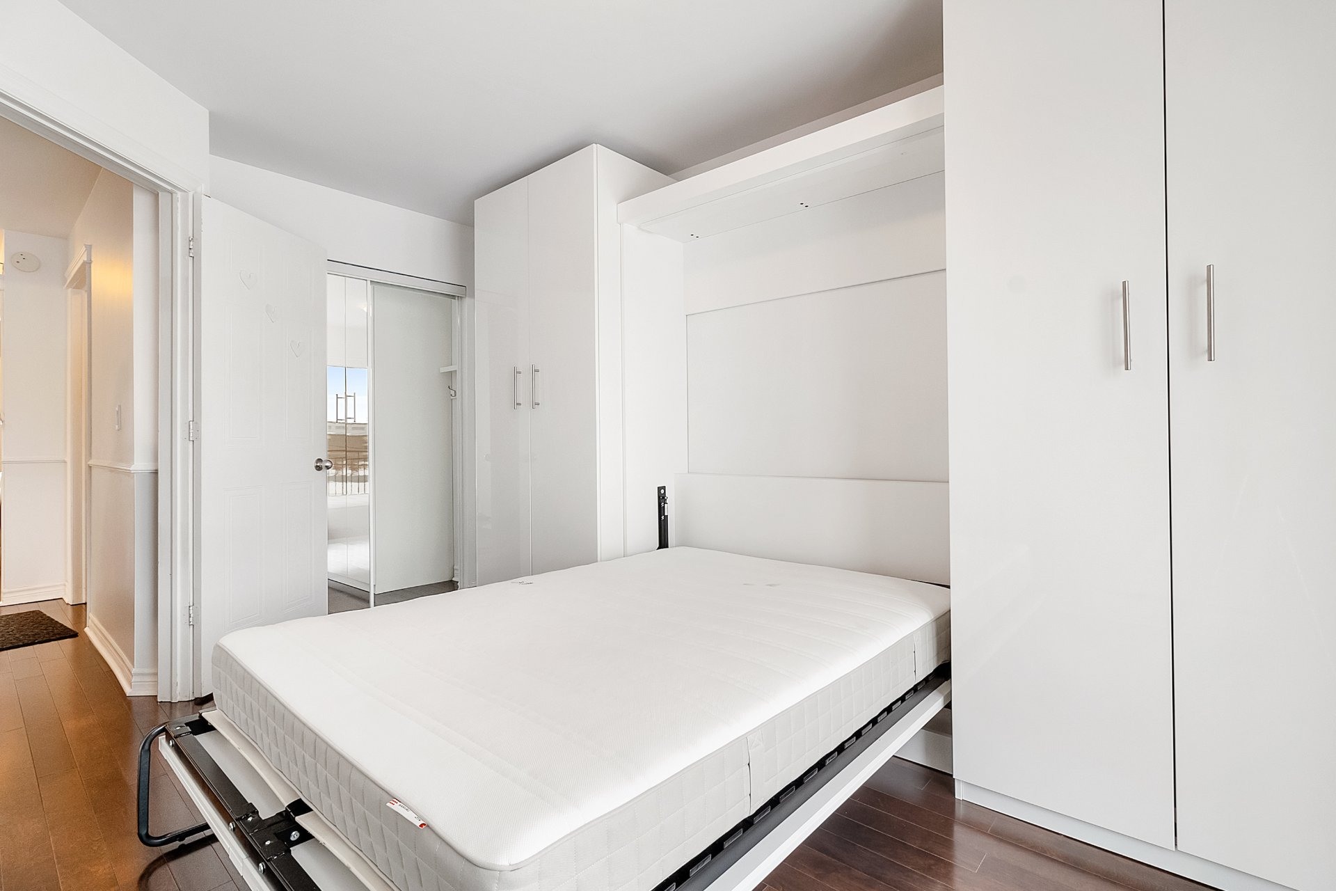 image 19 - Apartment For rent LaSalle Montréal  - 9 rooms