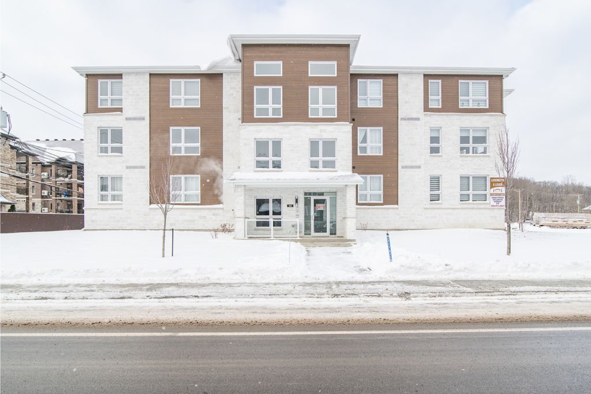image 0 - Apartment For rent Mascouche - 9 rooms