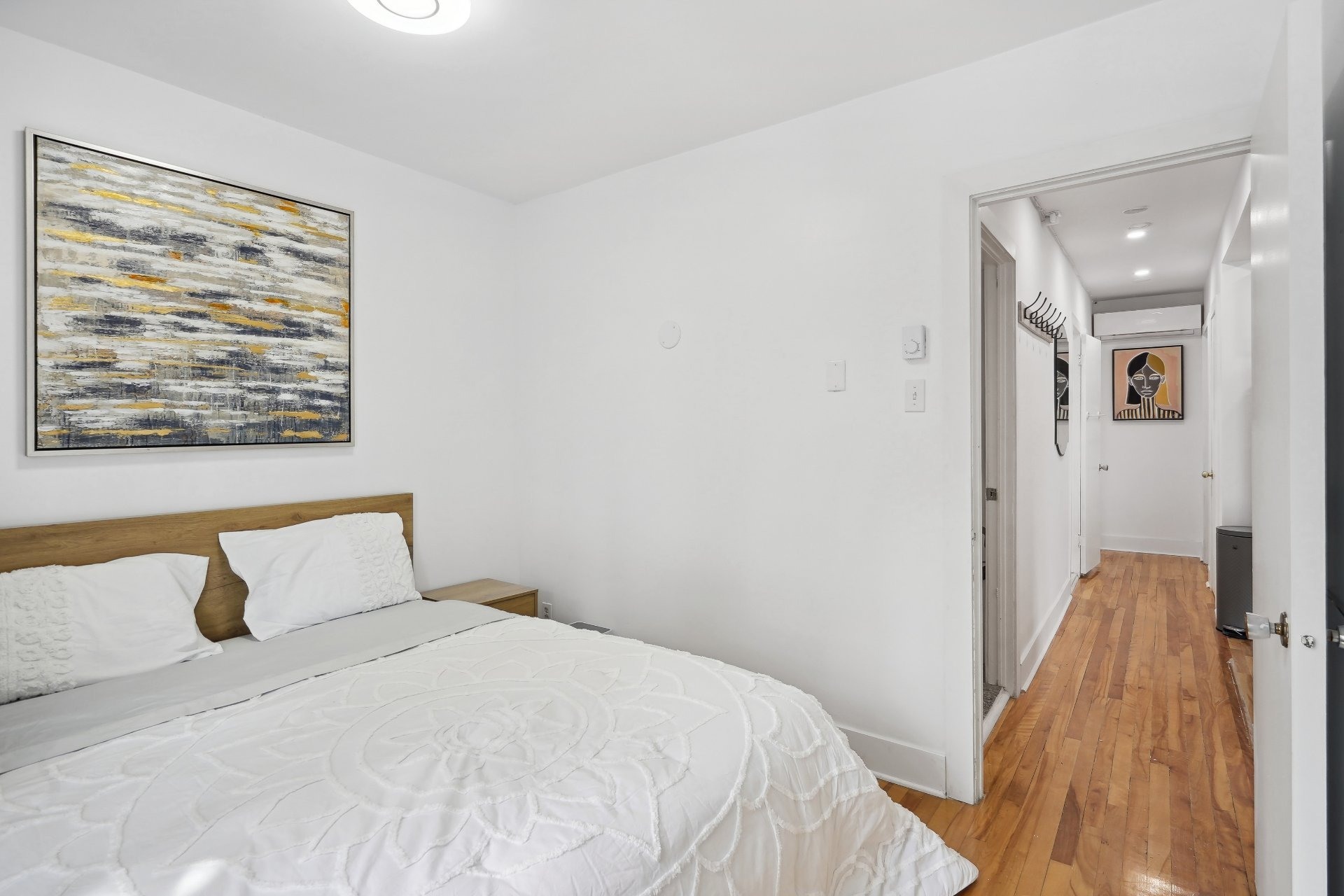 image 11 - Apartment For rent Mercier/Hochelaga-Maisonneuve Montréal  - 6 rooms