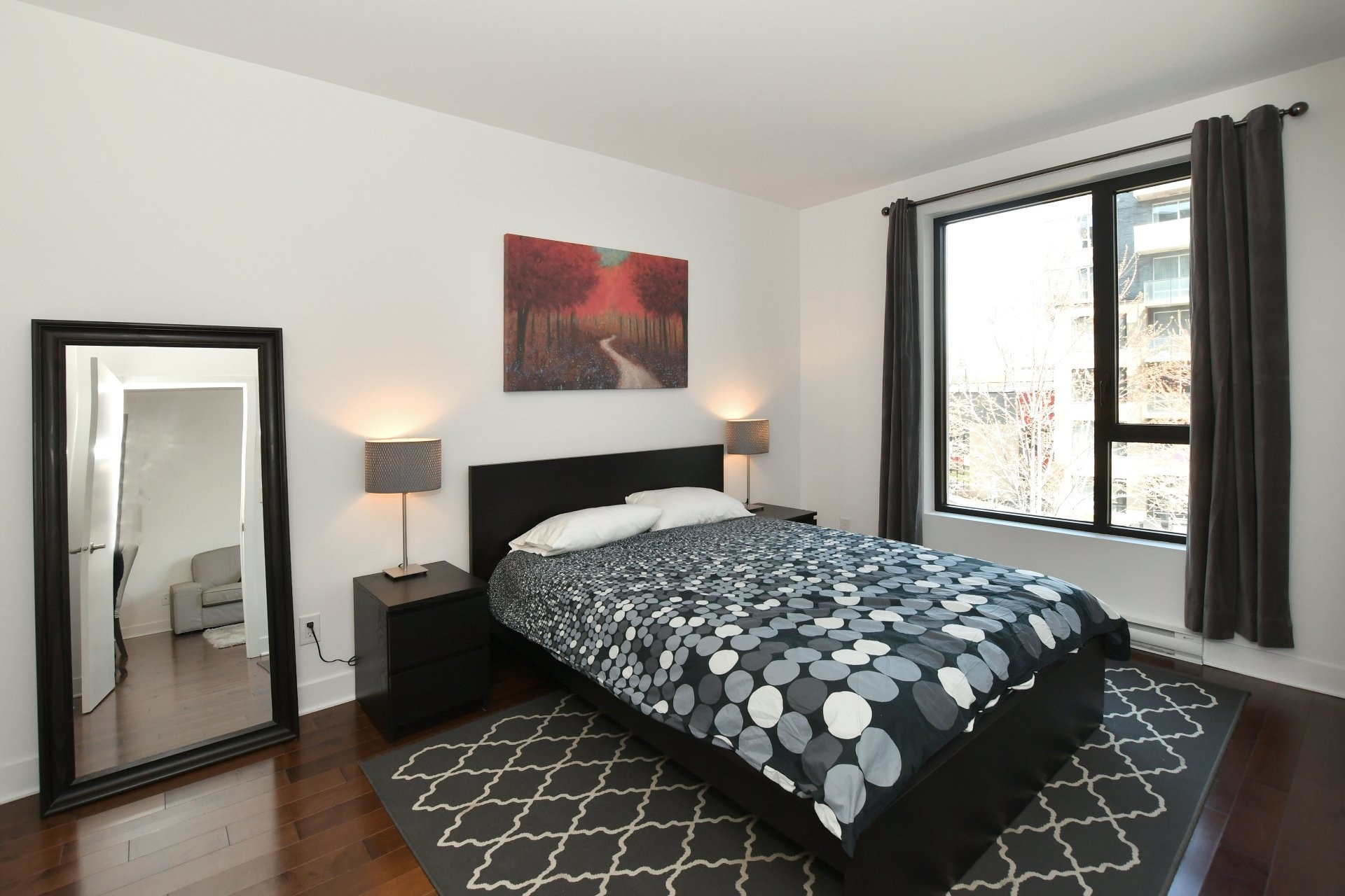 image 13 - Apartment For rent Côte-des-Neiges/Notre-Dame-de-Grâce Montréal  - 4 rooms
