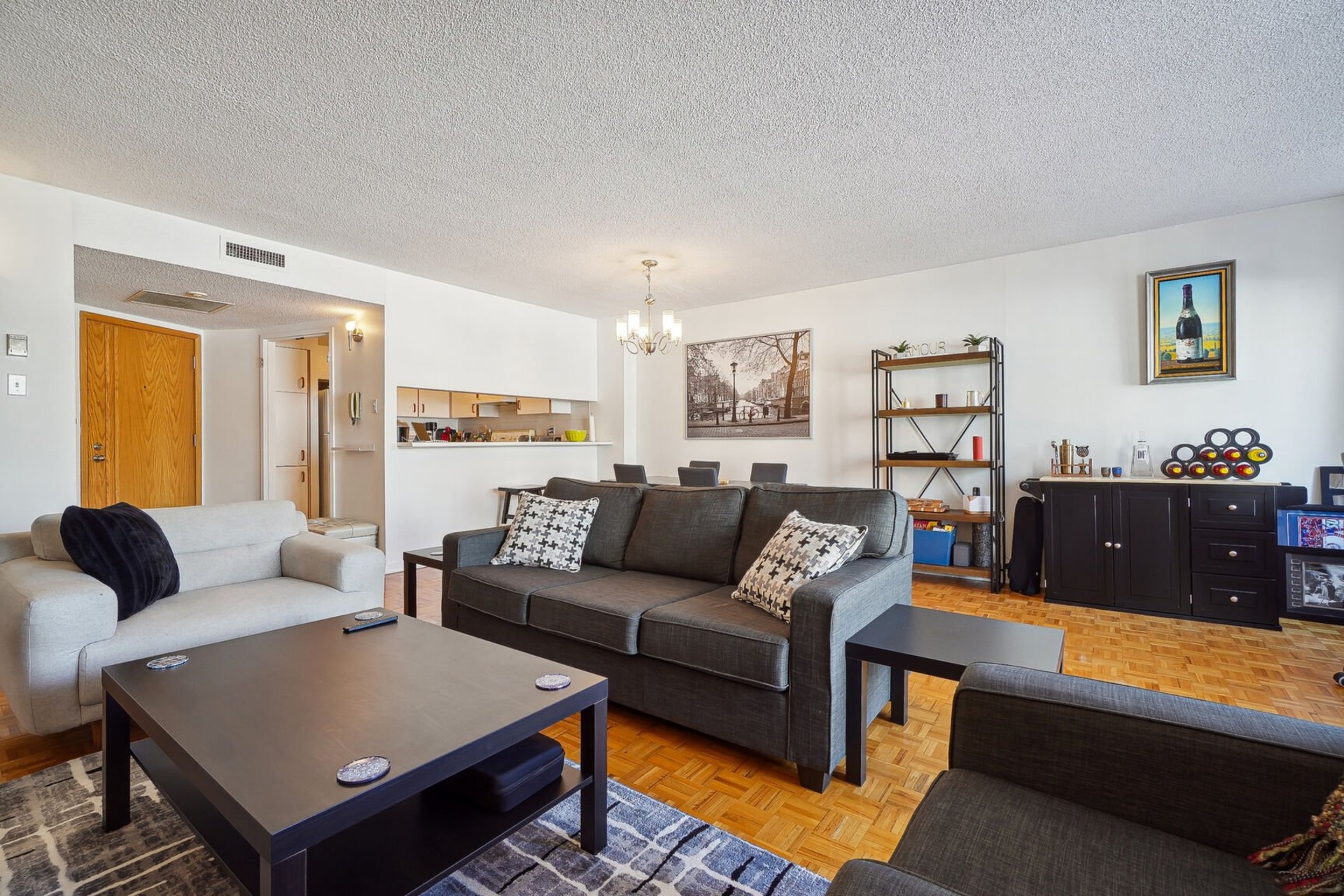 image 4 - Apartment For sale Ville-Marie Montréal  - 4 rooms