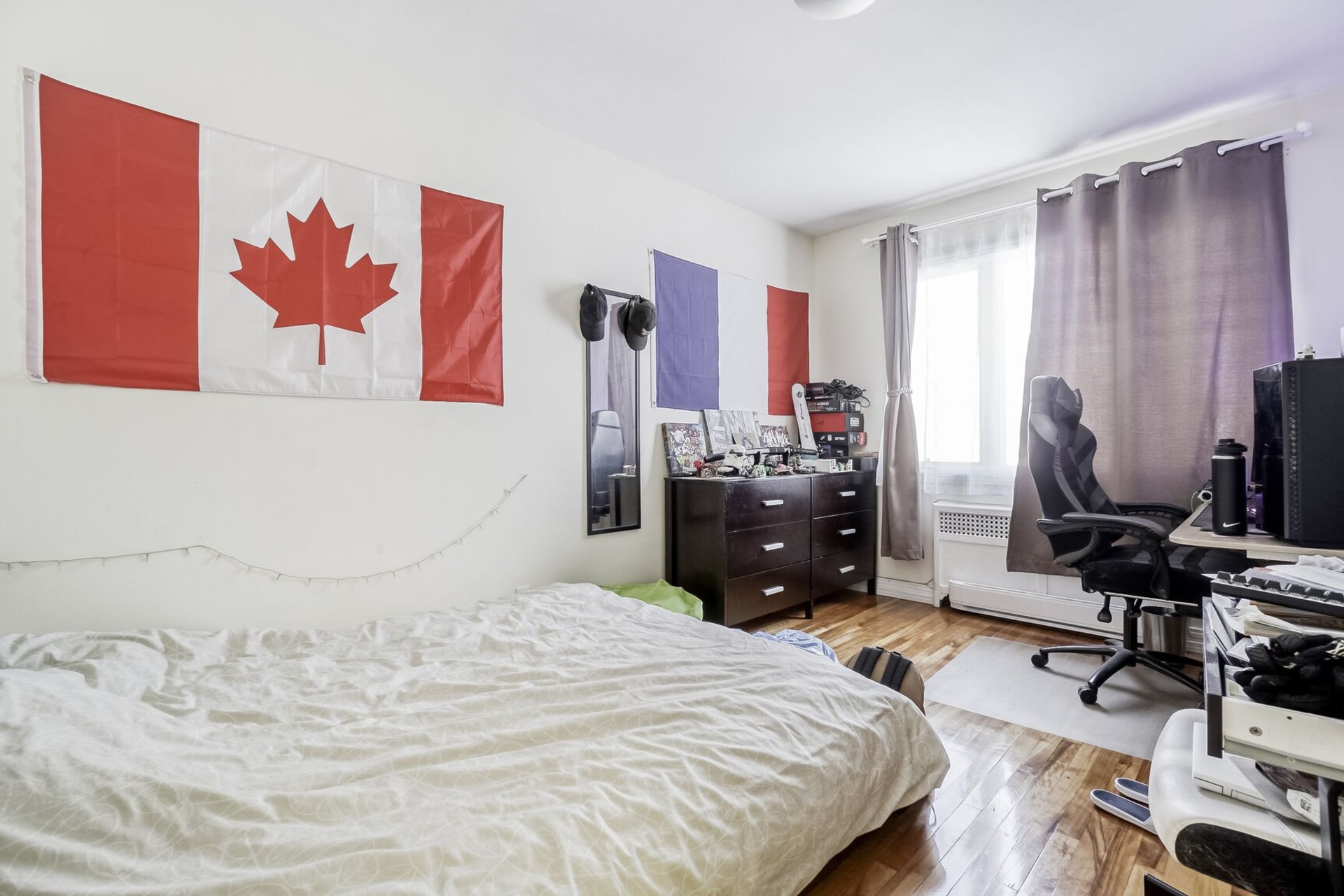 image 12 - Apartment For rent Côte-des-Neiges/Notre-Dame-de-Grâce Montréal  - 5 rooms