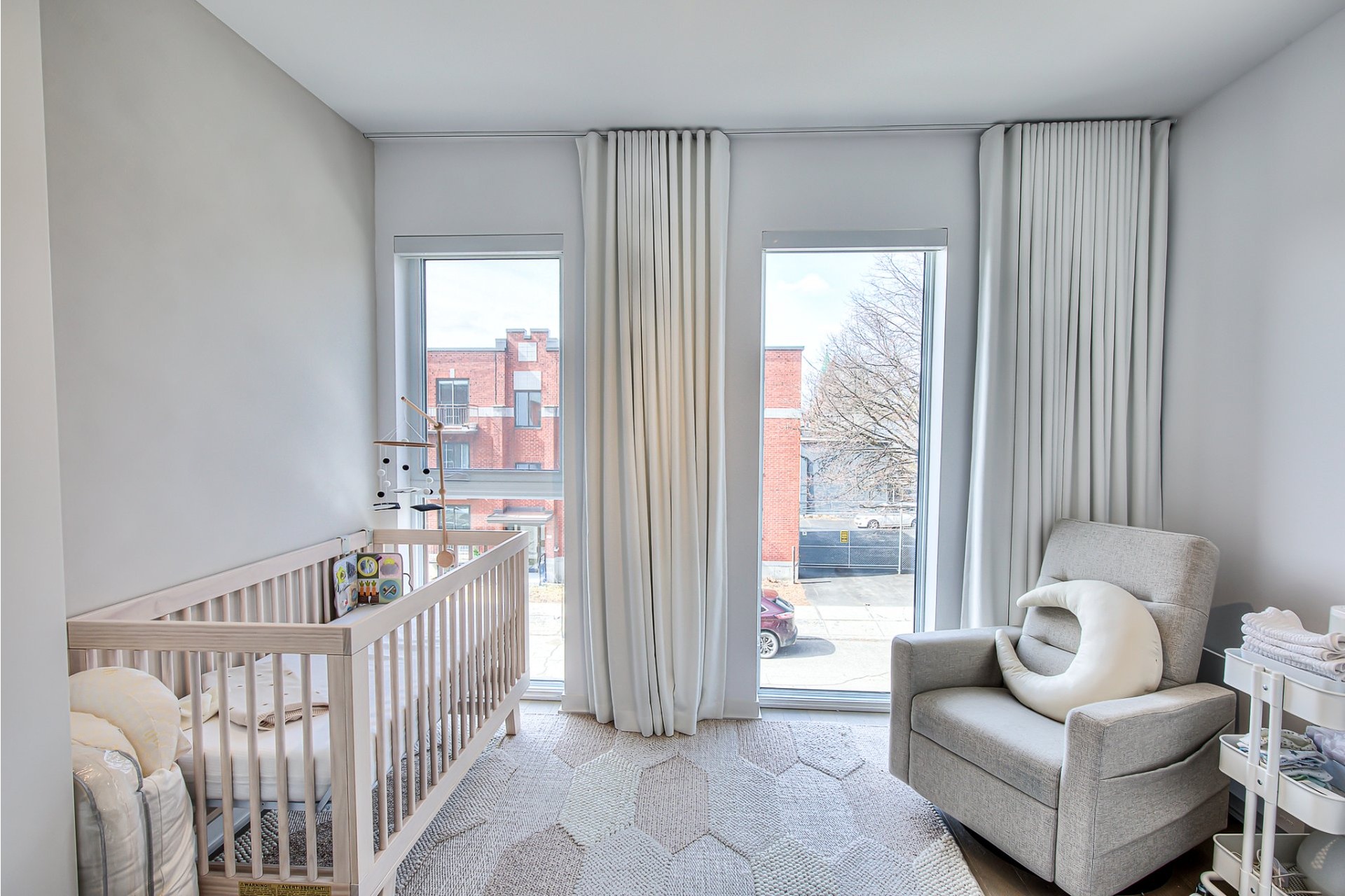 image 4 - Apartment For sale Mercier/Hochelaga-Maisonneuve Montréal  - 9 rooms