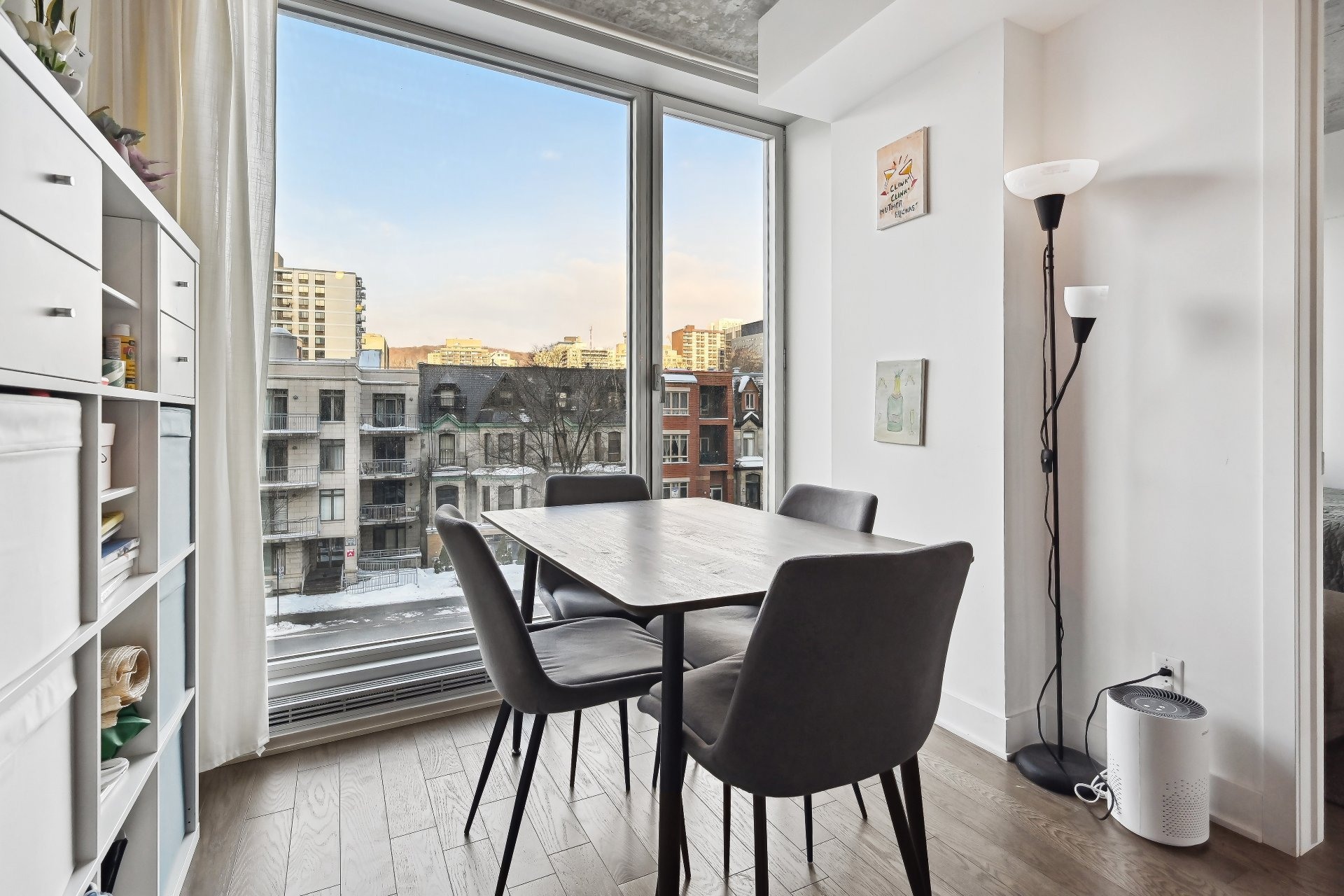 image 6 - Apartment For rent Ville-Marie Montréal  - 6 rooms