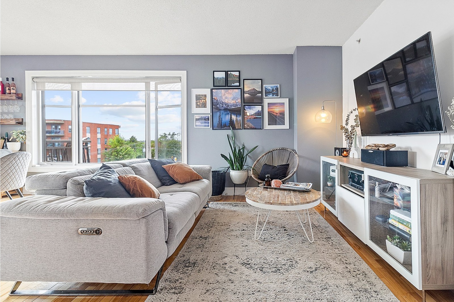 image 9 - Apartment For rent Saint-Laurent Montréal  - 8 rooms