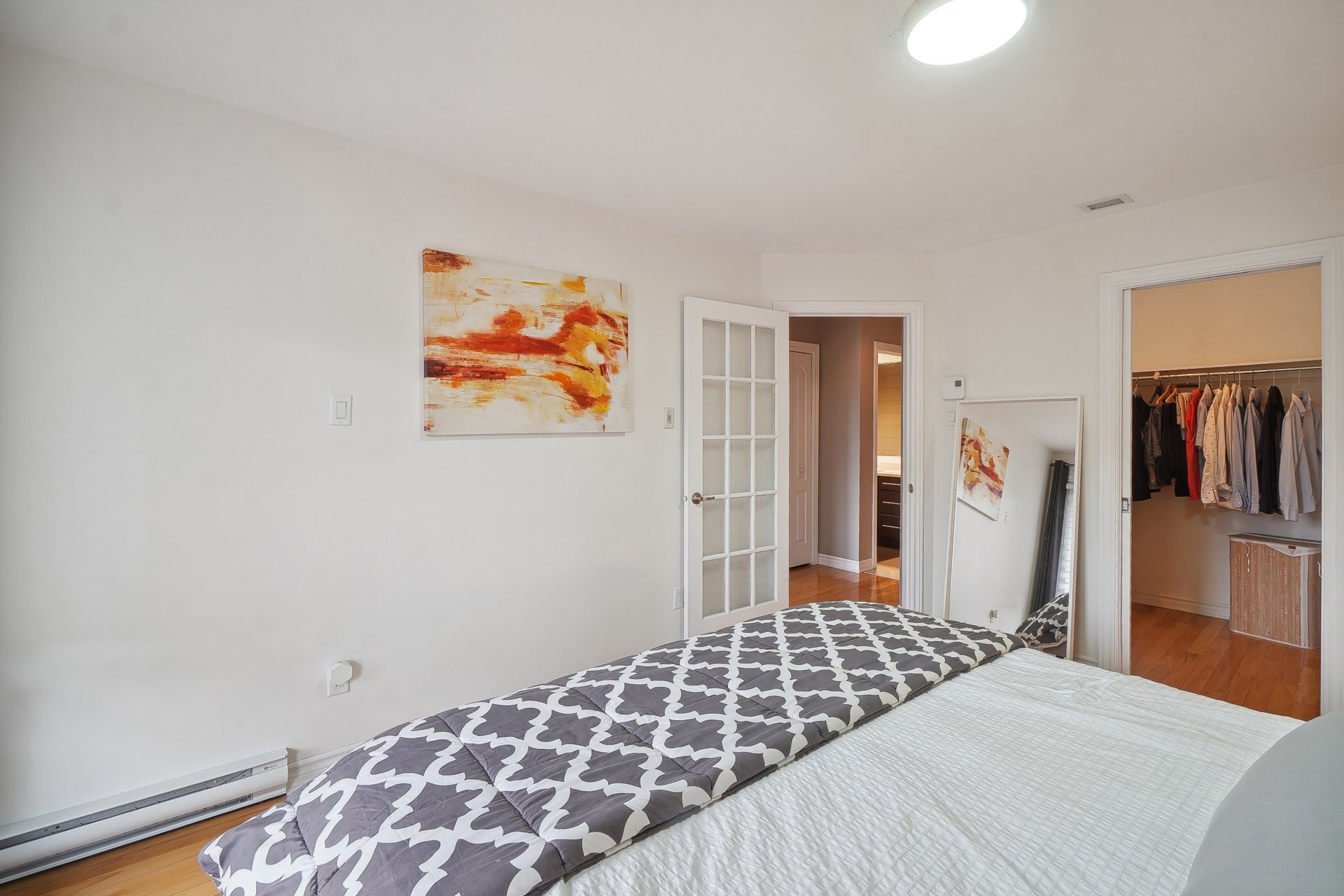 image 14 - Apartment For rent Mercier/Hochelaga-Maisonneuve Montréal  - 6 rooms