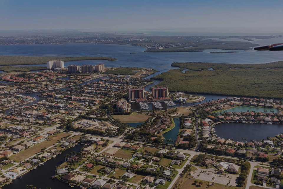 Cape Coral, the luxury real estate hotspot in South West of Florida - Florida